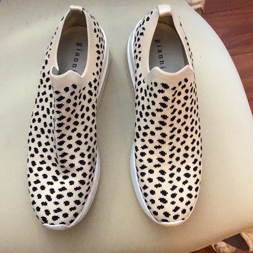 Knitted Gianni Bini Tennis Shoes